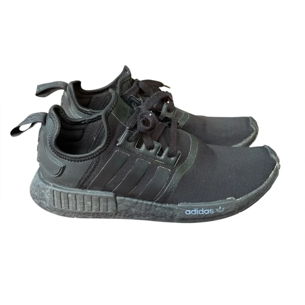 Adidas Triple Black Athletic Shoes size:11.5